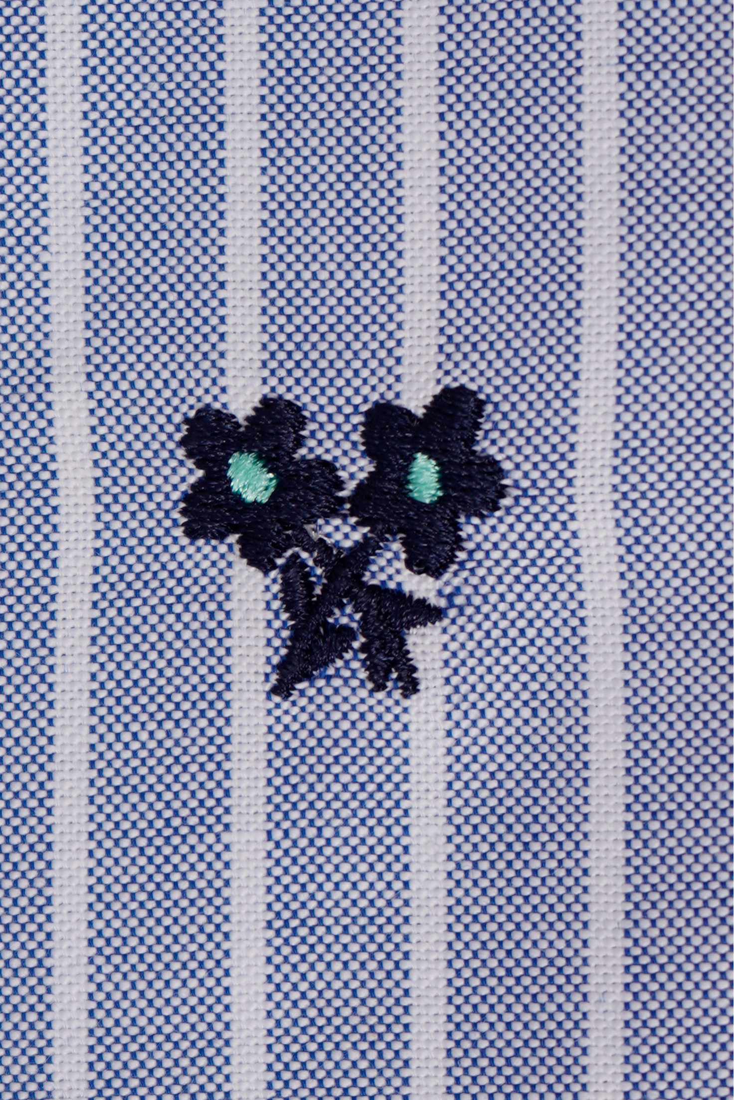 CAMISA CELESTE RAYA ANCHA