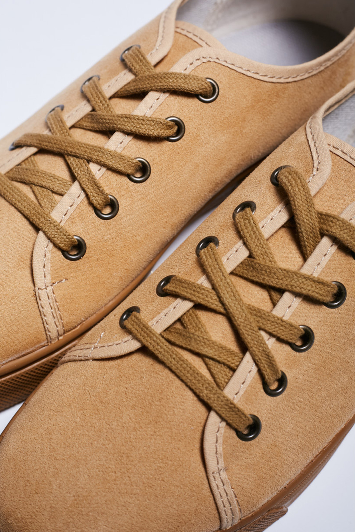 ZAPATILLA BUDAPEST NATURAL