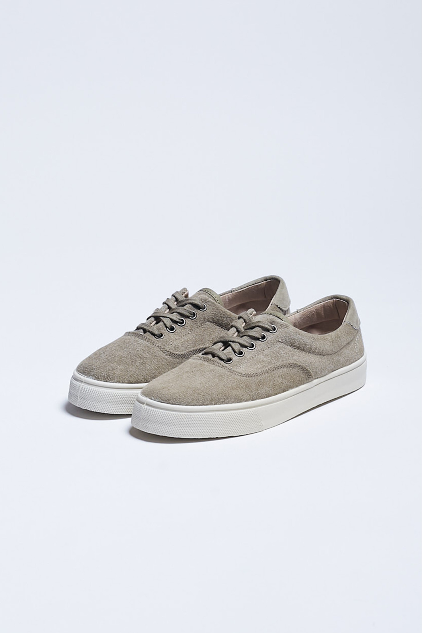 ZAPATILLA BERLIN KAKHI