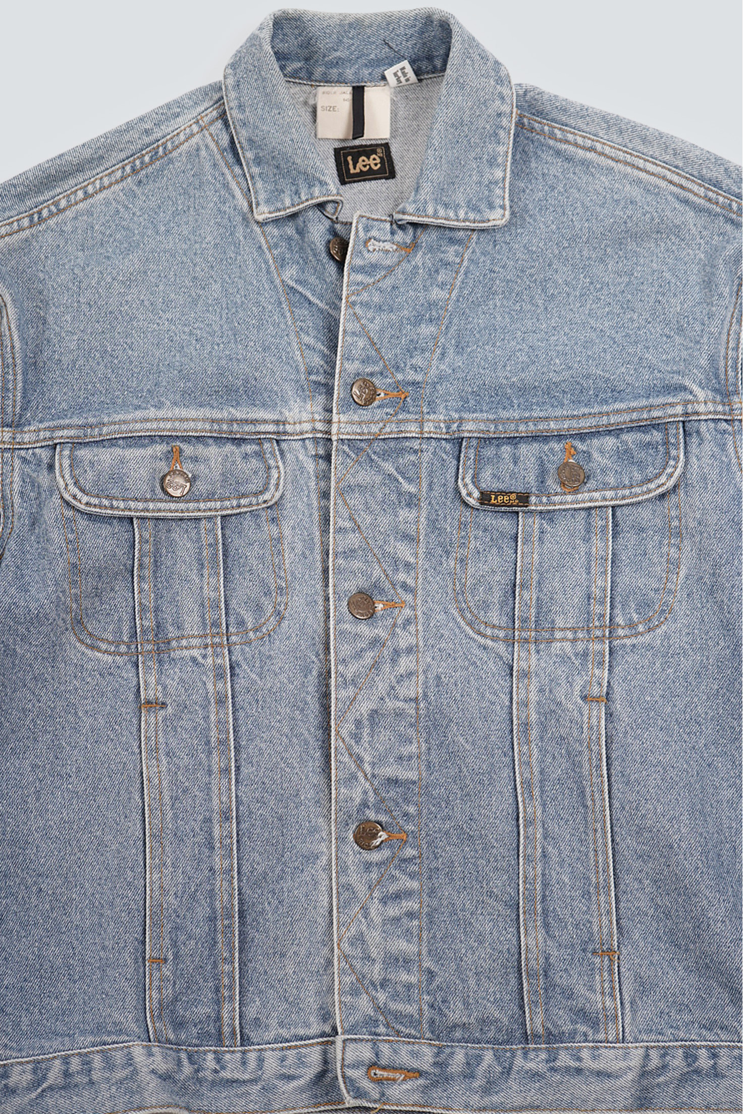 CHAQUETA LEE