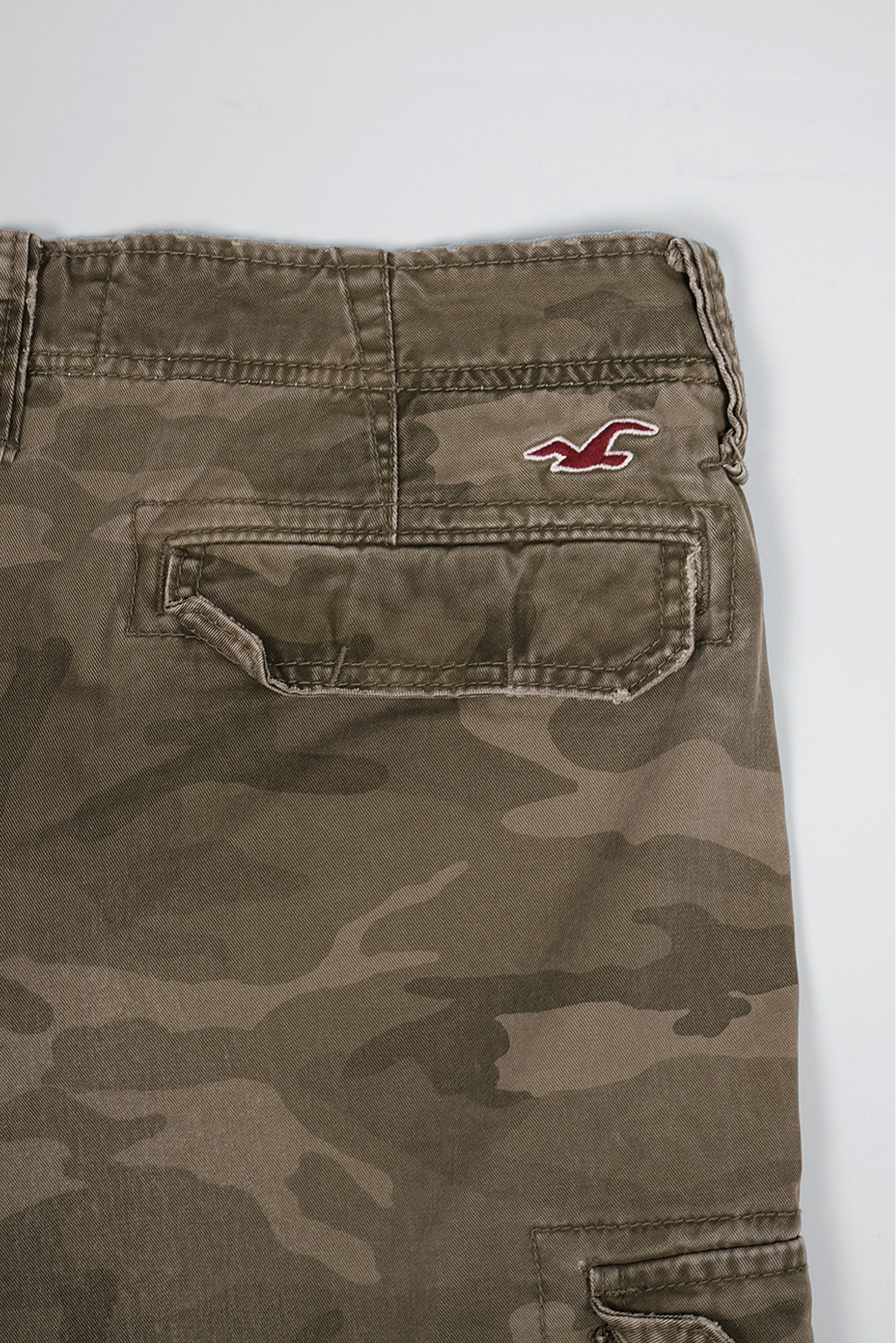 BERMUDAS HOLLISTER 44