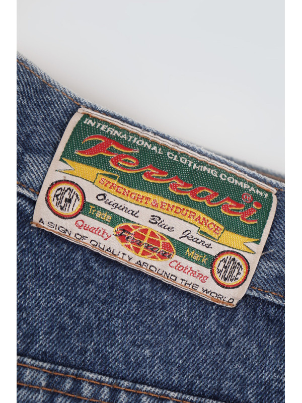 PANTALÓN VAQUERO FERRARI