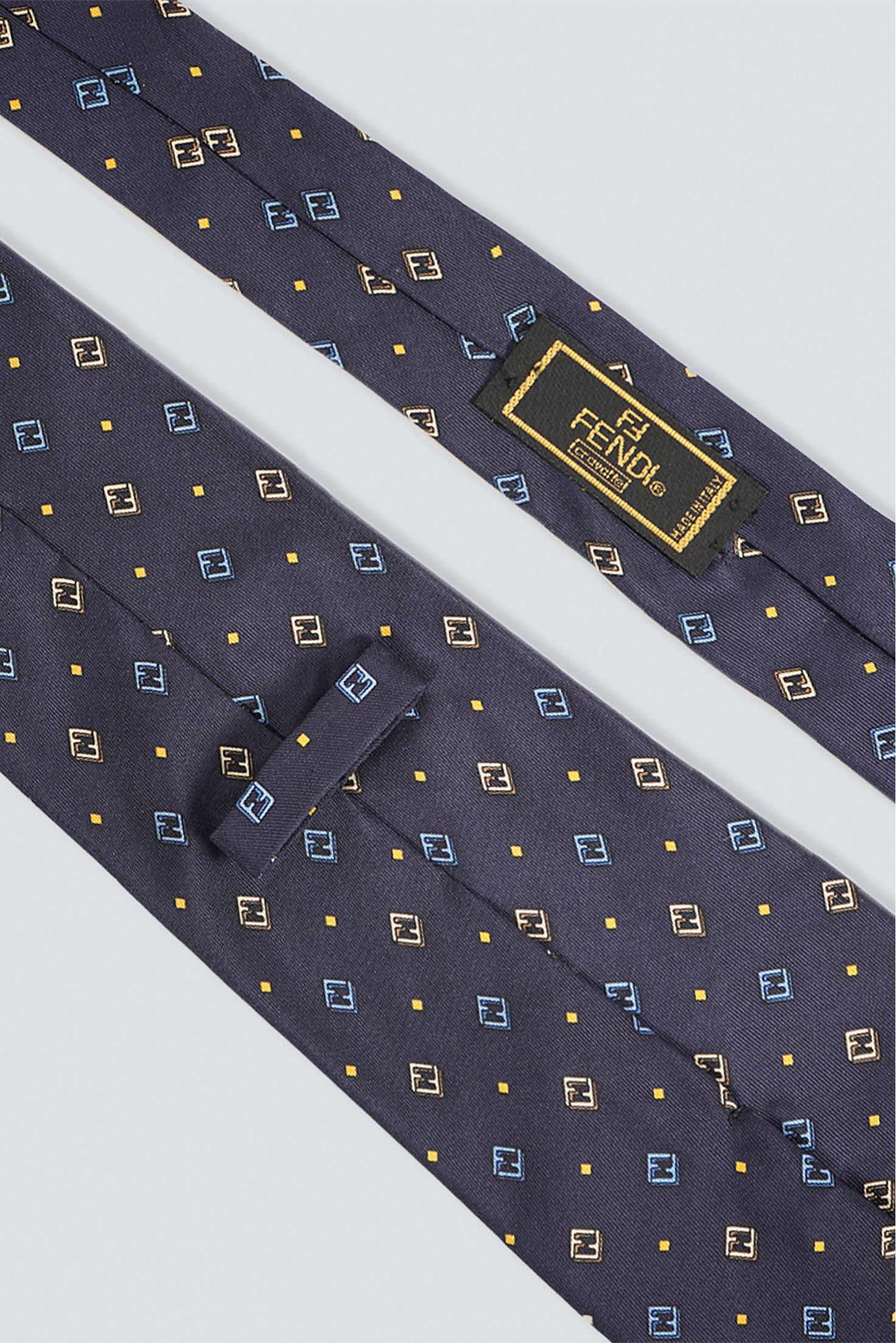 CORBATA FENDI
