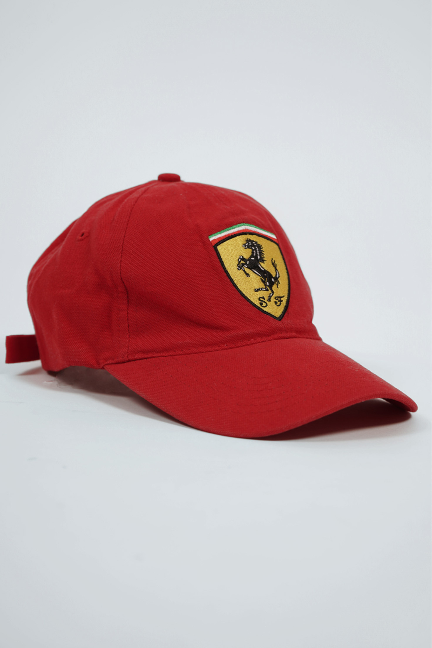 GORRA FERRARI