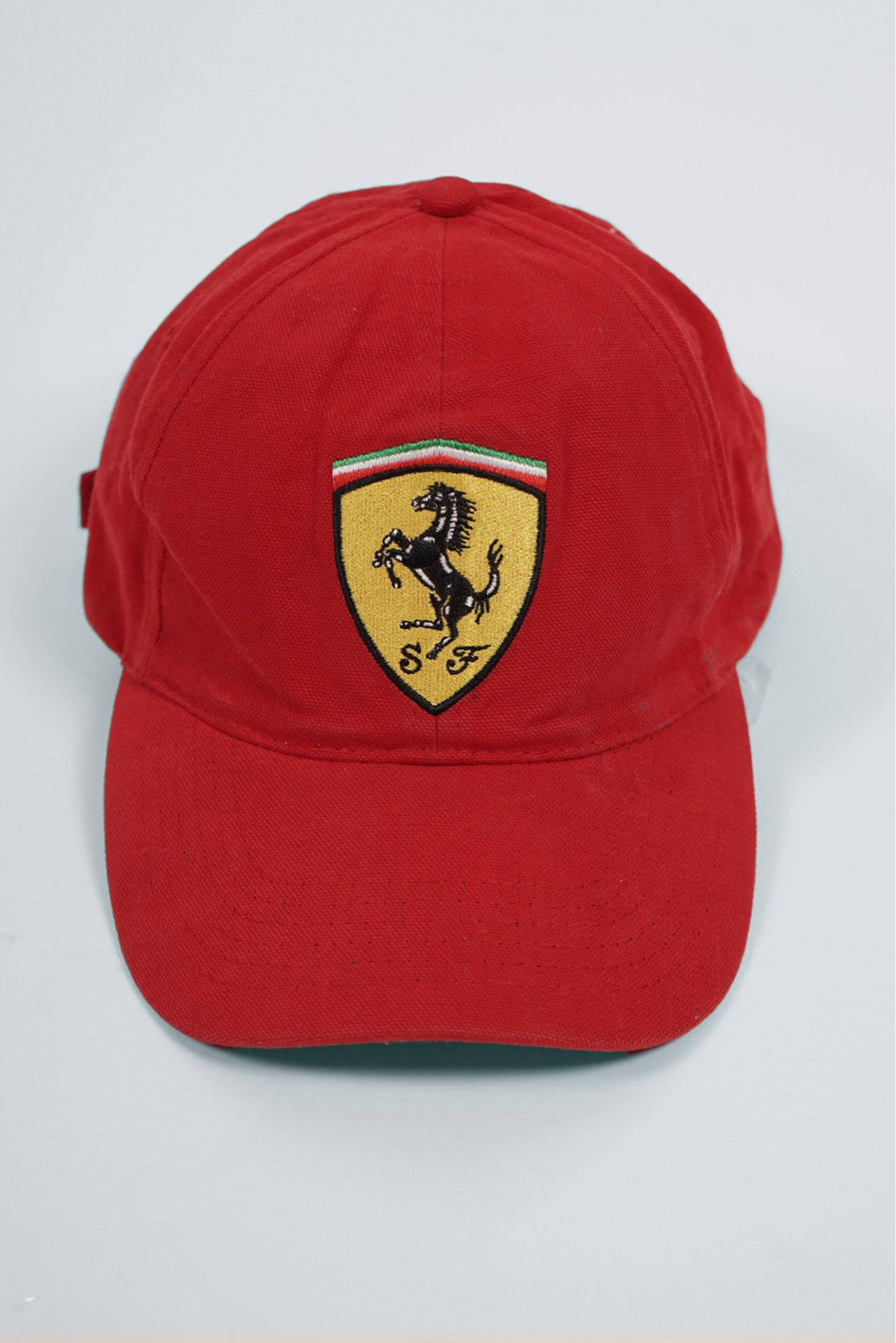 GORRA FERRARI