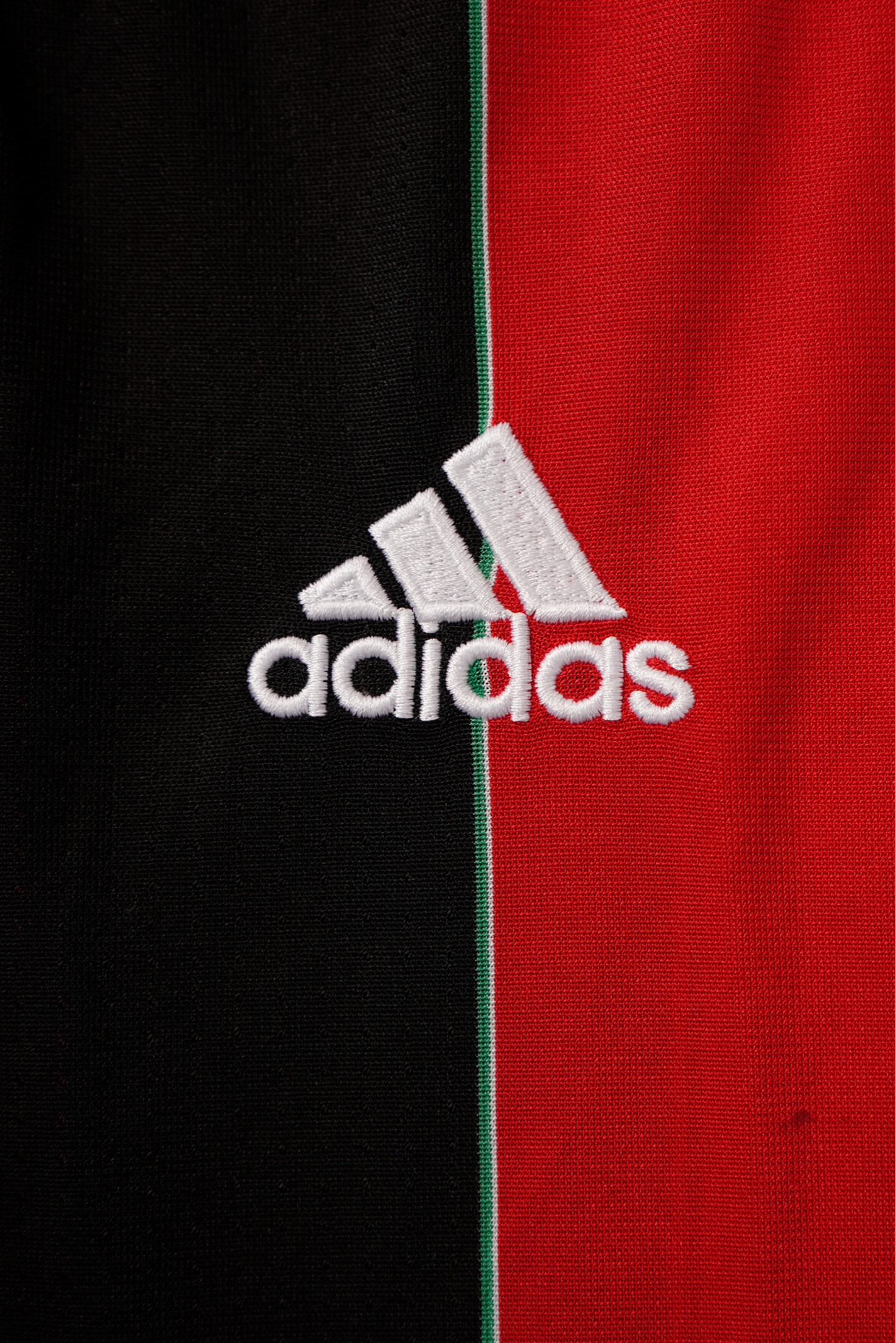 CAMISETA MILAN