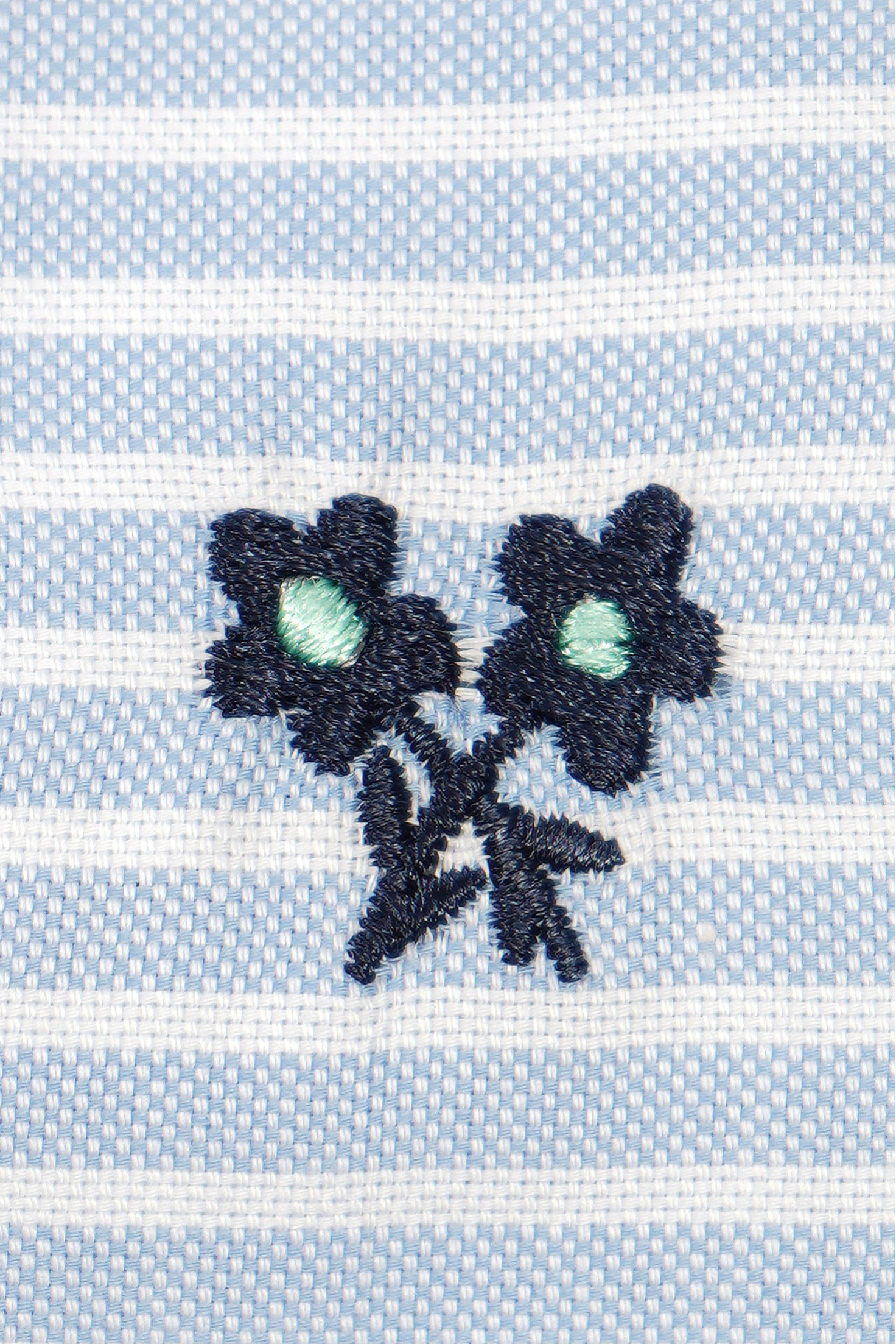 CAMISA CELESTE RAYA BLANCA