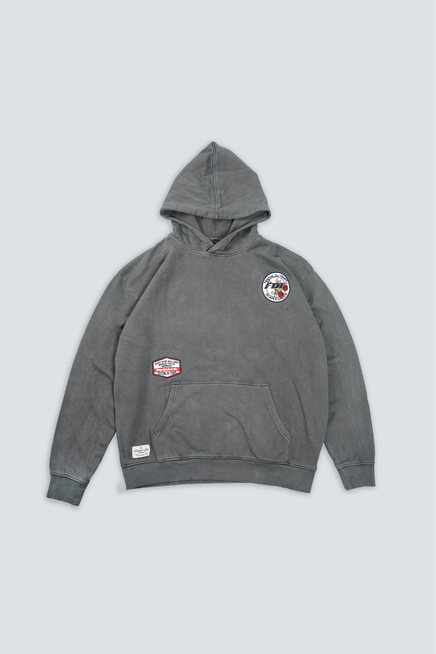 SUDADERA CAPUCHA BERLIN PARCHES