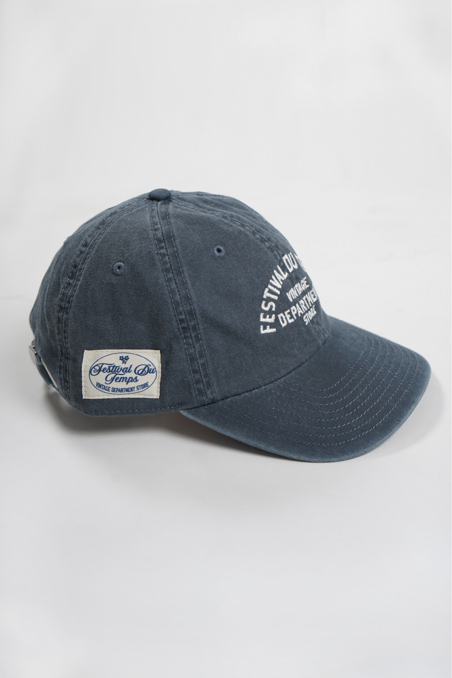 GORRA AZUL DESGASTADA RETRO