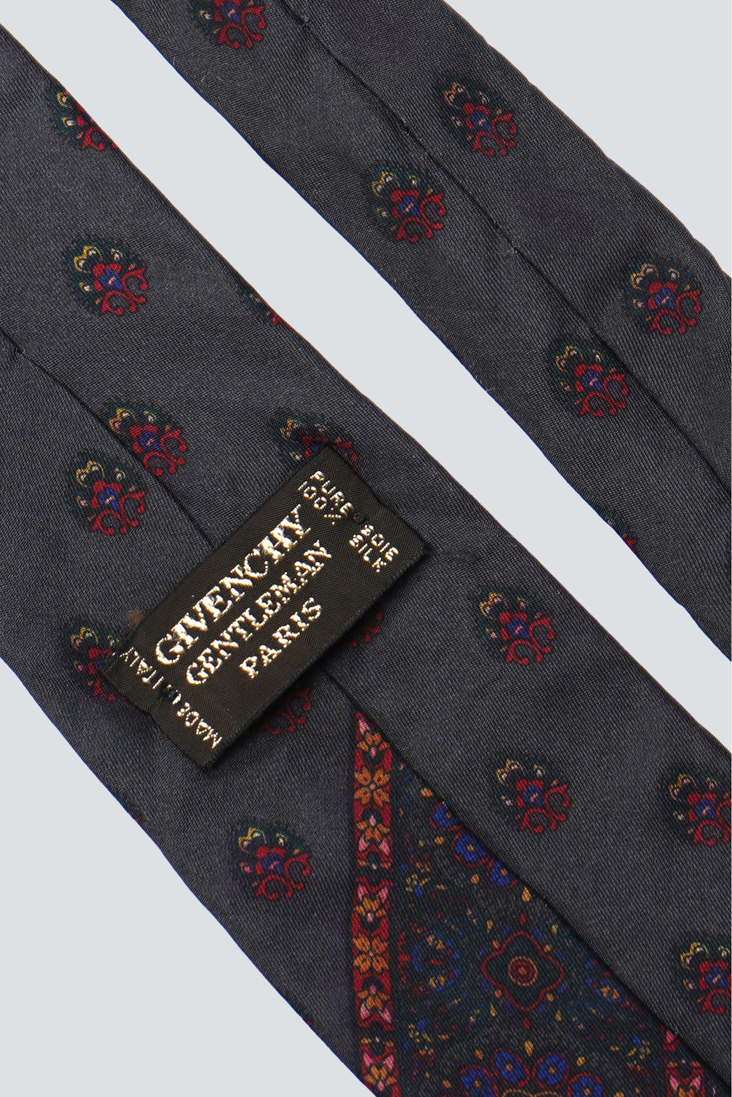 CORBATA GIVENCHY