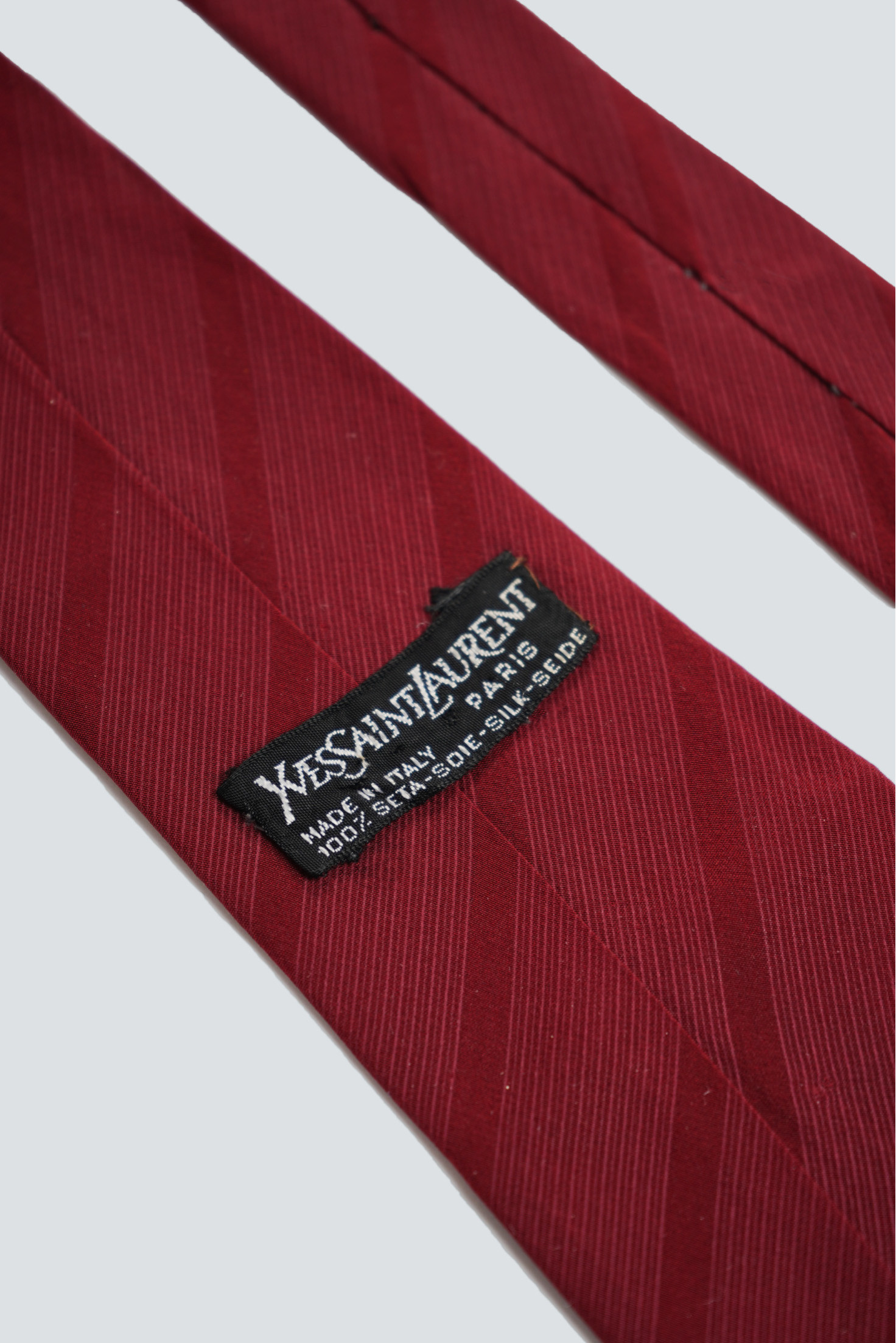 CORBATA YVES SAINT LAURENT