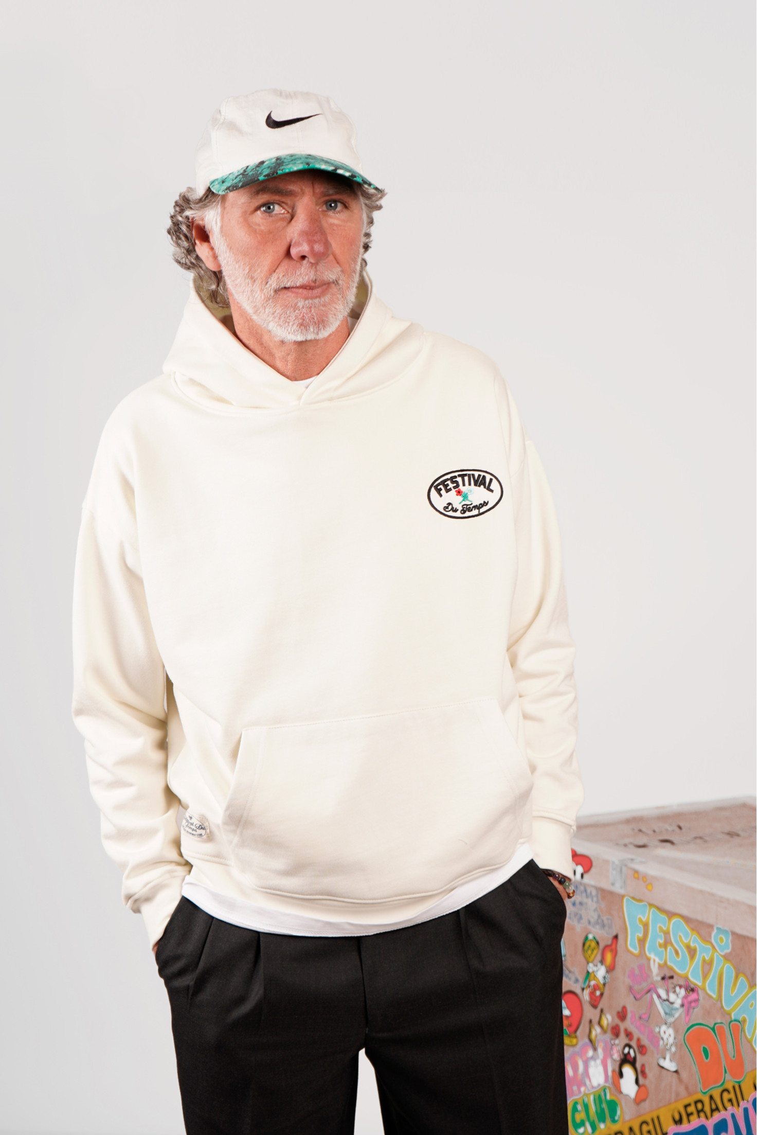 SUDADERA CAPUCHA PARCHE