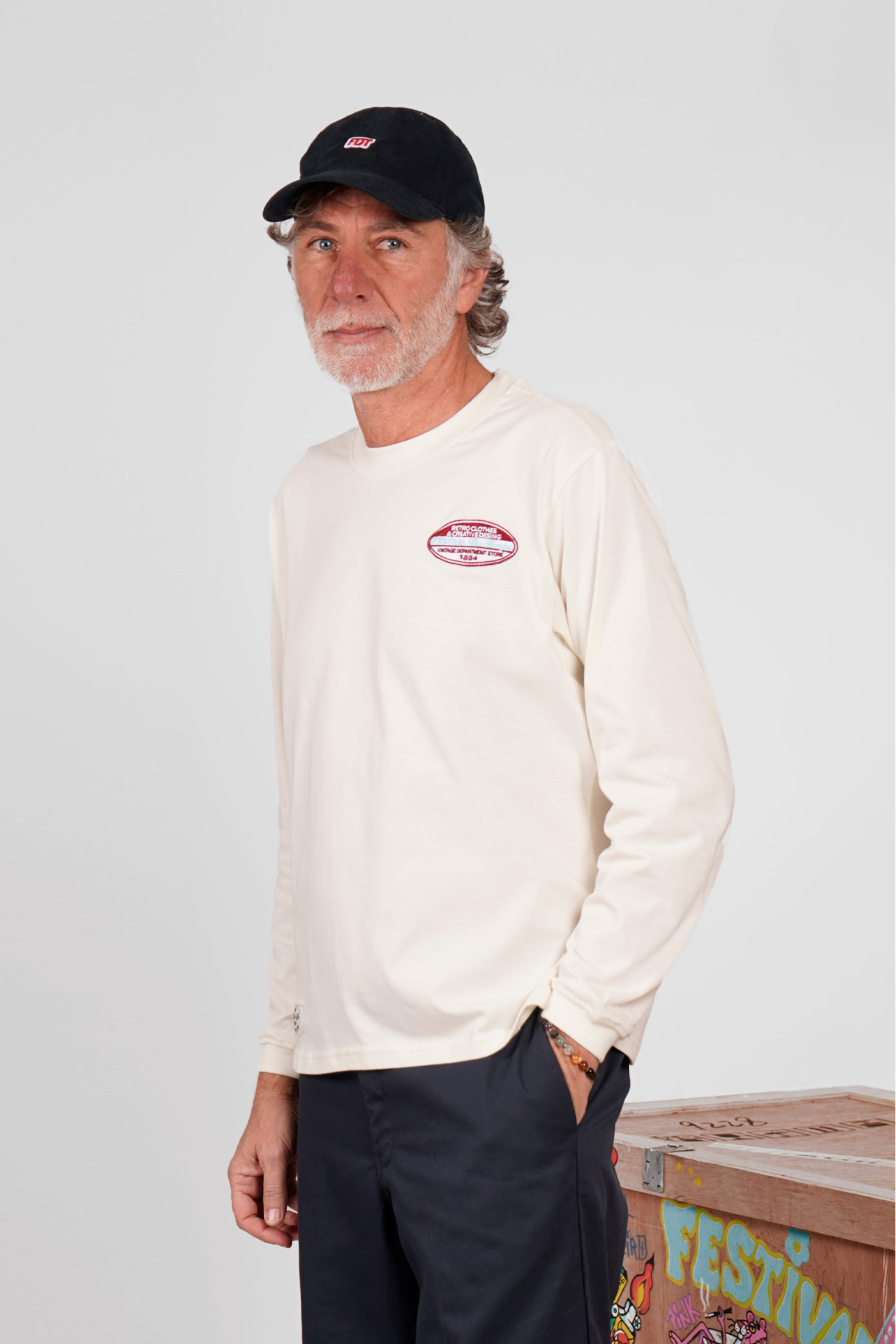 CAMISETA MANGA LARGA PARCHE