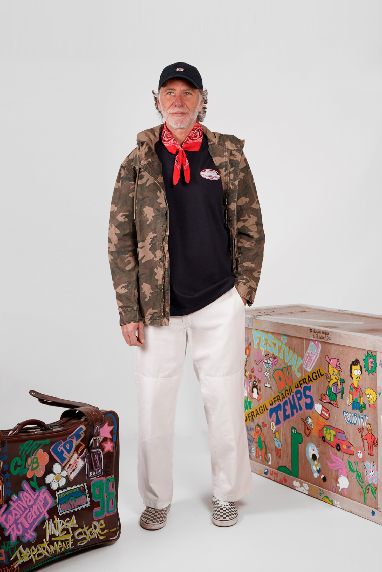 CAMISETA MANGA LARGA PARCHE