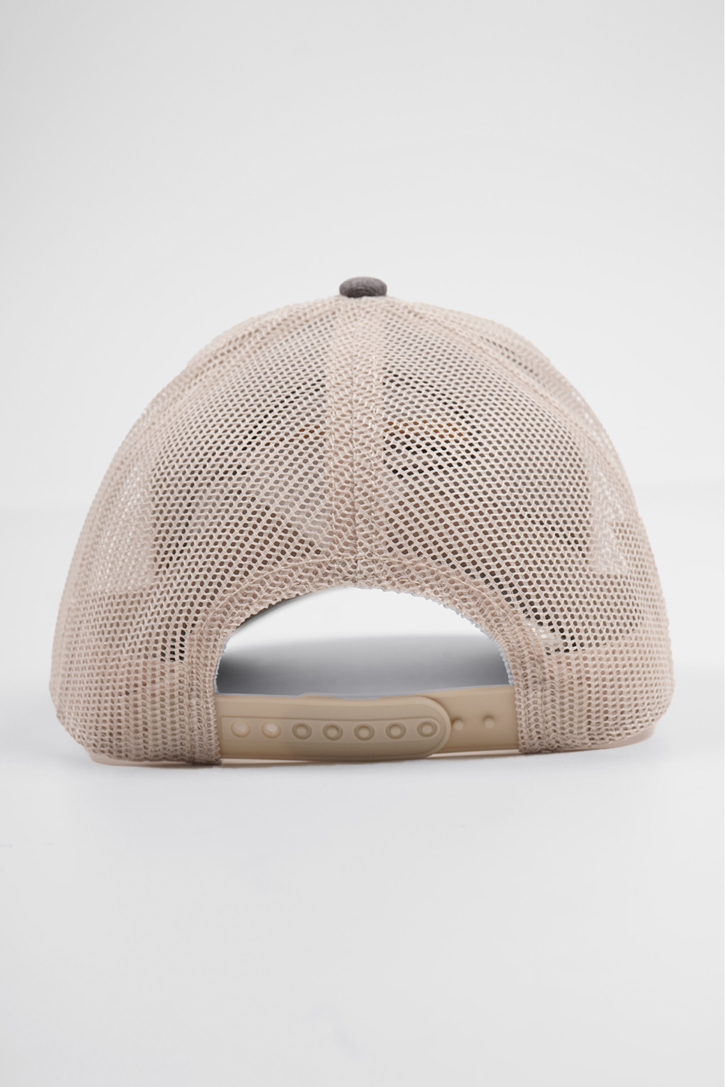 GORRA TRUCKER VERDE PARCHE RETRO AZUL