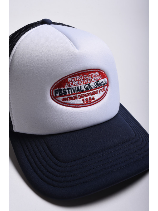 GORRA TRUCKER BLANCA PARCHE RETRO ROJO