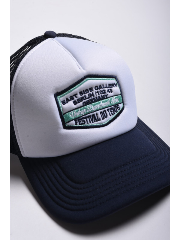 GORRA TRUCKER BLANCA EAST GALLERY TURQUESA