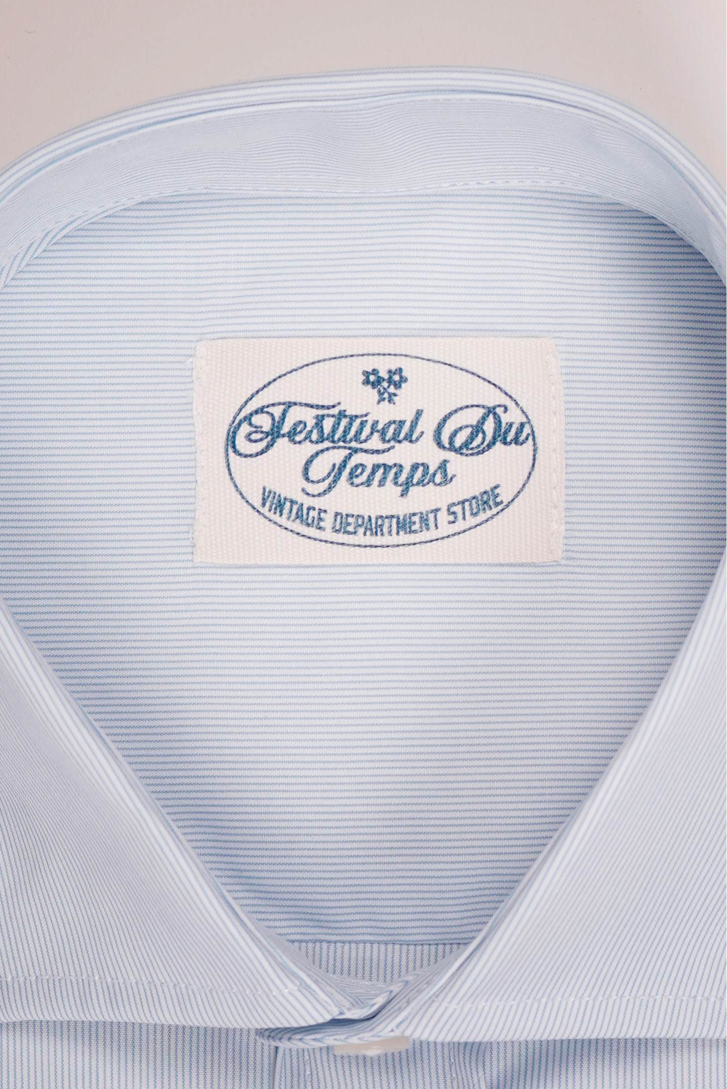 CAMISA MIL RAYAS CUELLO HÍBRIDO
